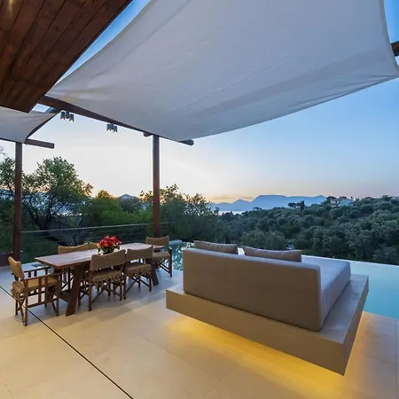 Ira Villa Katomerion